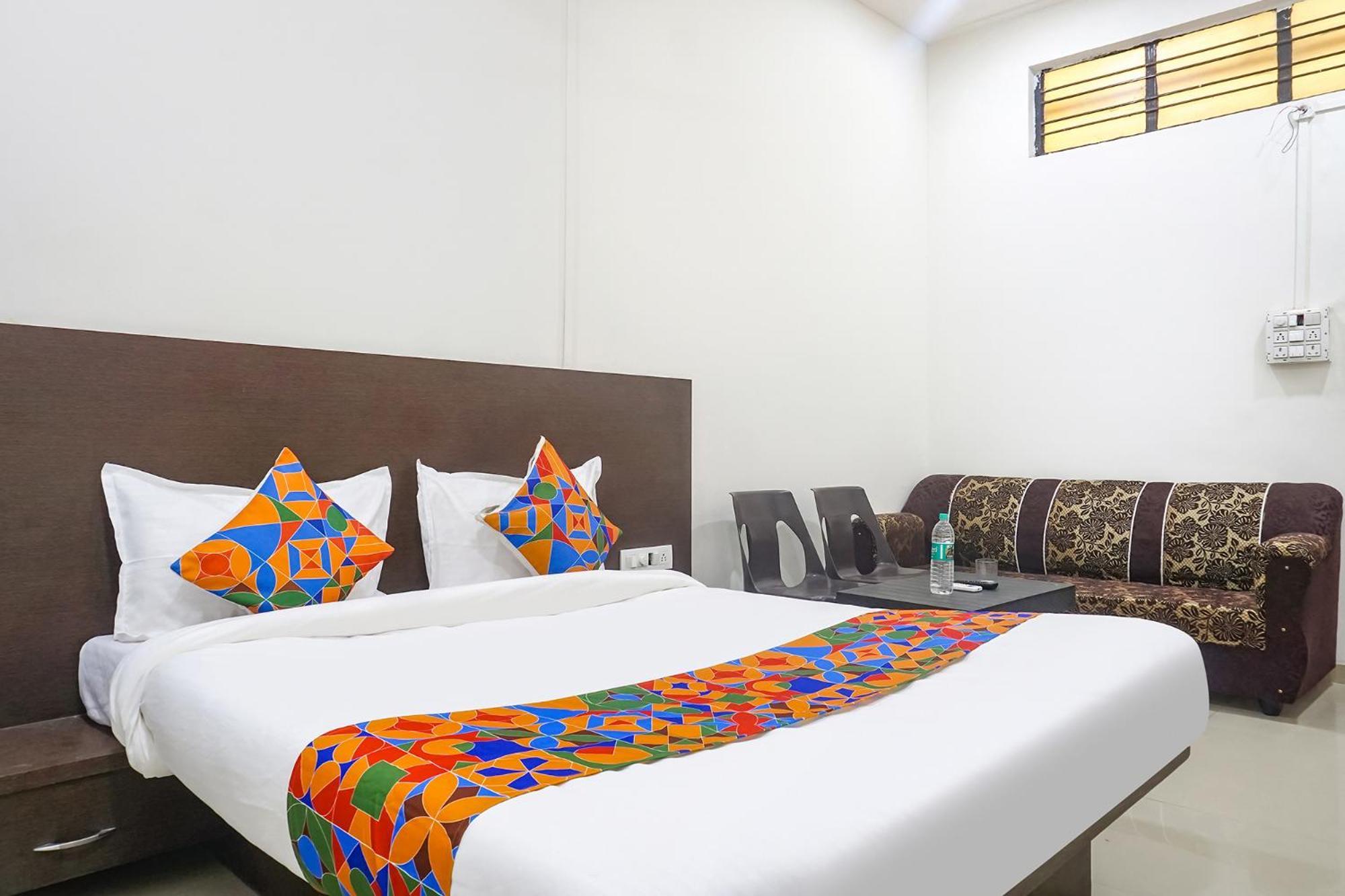 Fabhotel Om Sai - Nr Nashik Railway Station Extérieur photo