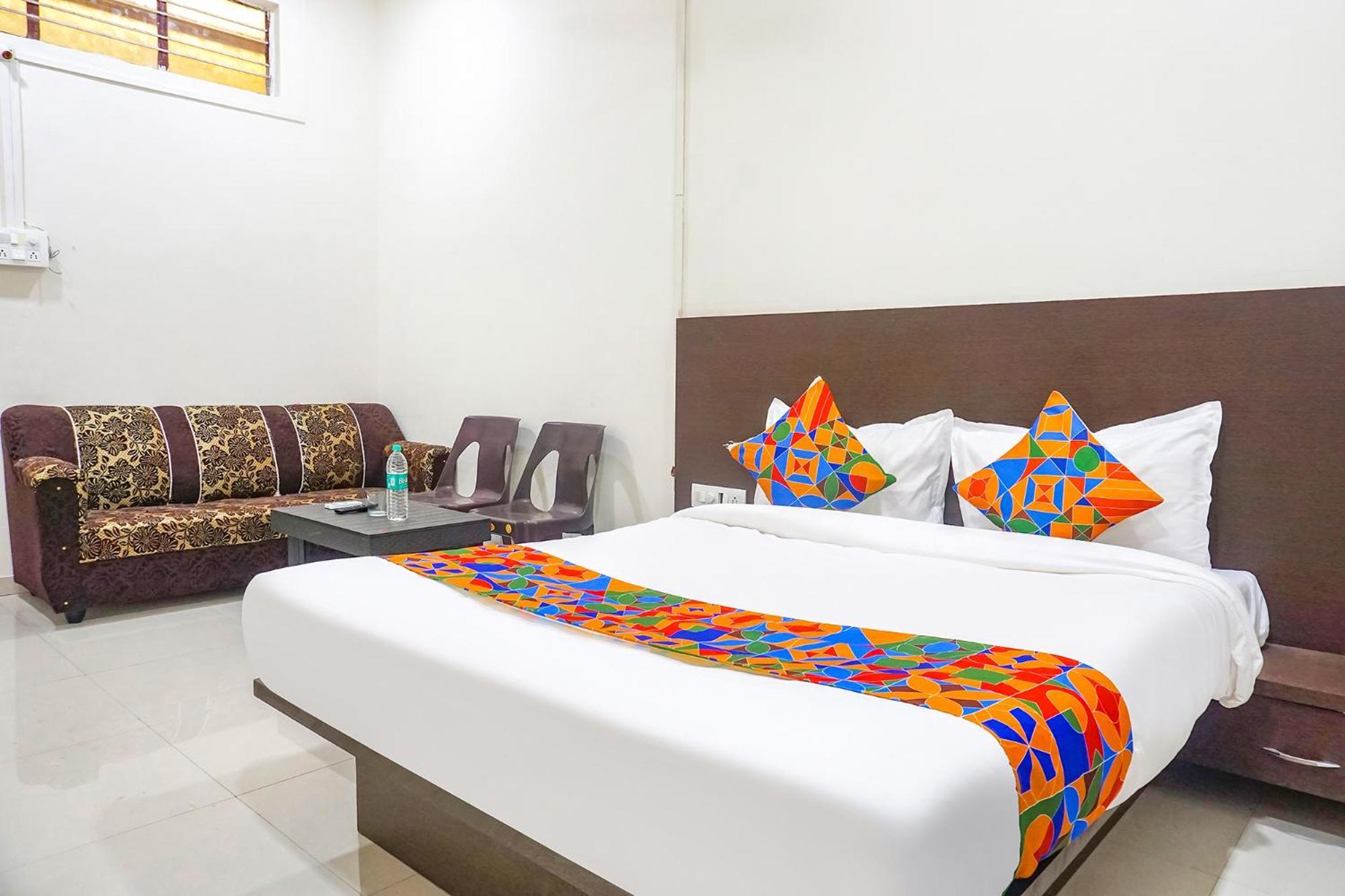 Fabhotel Om Sai - Nr Nashik Railway Station Extérieur photo
