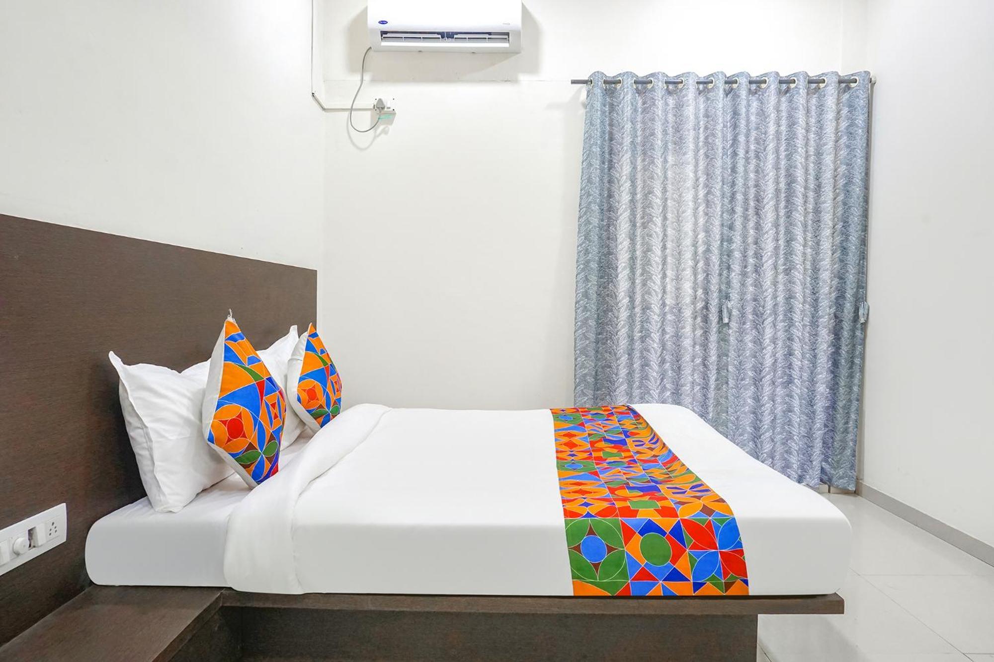 Fabhotel Om Sai - Nr Nashik Railway Station Extérieur photo