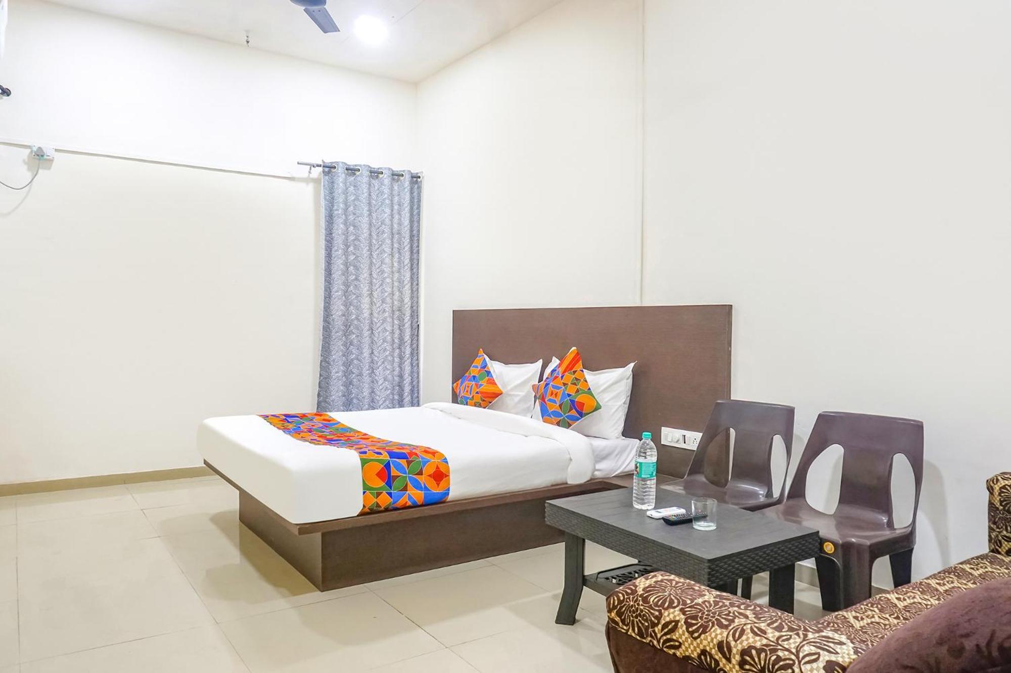 Fabhotel Om Sai - Nr Nashik Railway Station Extérieur photo